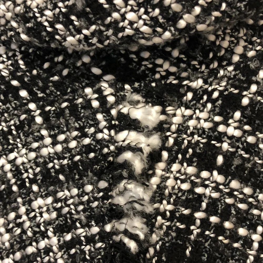 ❌ SOLD ❌Zara Women’s Tweed Pullover (S) - Picture 3 of 7